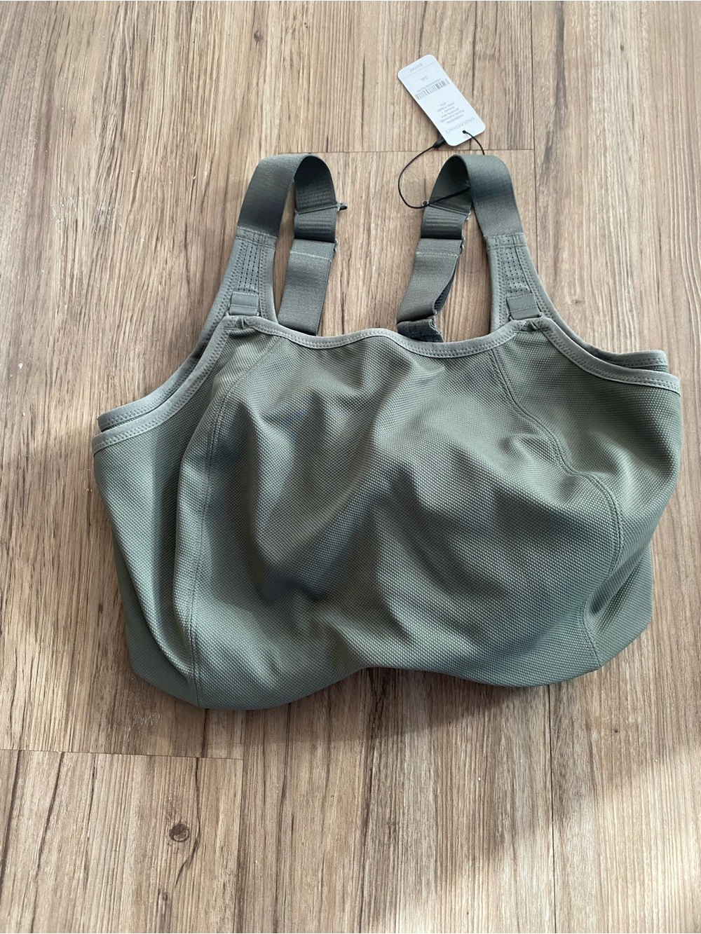 High-Support Olive Green Sports Bra with Adjustable Straps